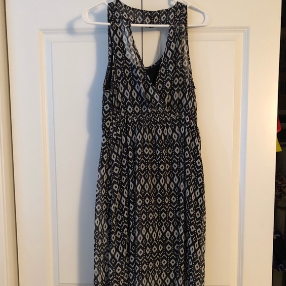 Long black and white dress - Picture 3 of 3